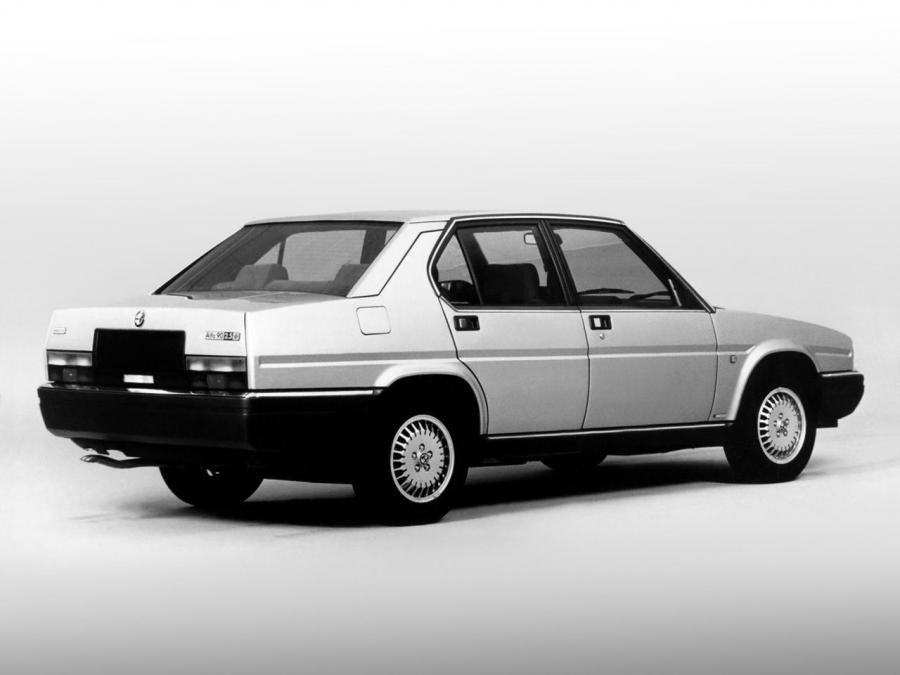  Alfa Romeo 90 (162A) 1984 года  (фото 25 из 25)